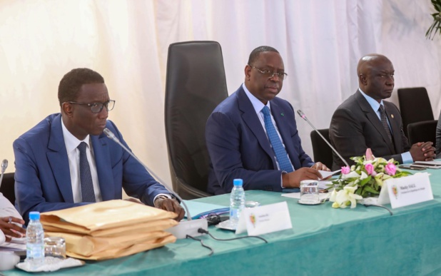 Thiès : Macky Sall valide le programme d’investissements publics de 1500 milliards Cfa pour 2023-2025 Thiès : Macky Sall valide le programme d’investissements publics de 1500 milliards Cfa pour 2023-2025
