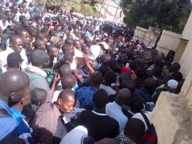 Emploi : Le professeur Aly Mbaye préconise de dégripper la machine économique pour promouvoir l’emploi au Sénégal Emploi : Le professeur Aly Mbaye préconise de dégripper la machine économique pour promouvoir l’emploi au Sénégal