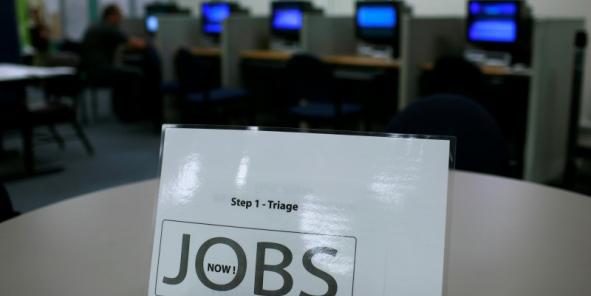 L'emploi américain dépasse largement les attentes en novembre L'emploi américain dépasse largement les attentes en novembre