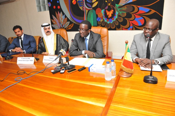 Réhabilitation de la route Touba-Dahra-Linguère: Le Fonds Koweitien de développement accorde un financement de 18 milliards FCFA au Sénégal Réhabilitation de la route Touba-Dahra-Linguère: Le Fonds Koweitien de développement accorde un financement de 18 milliards FCFA au Sénégal