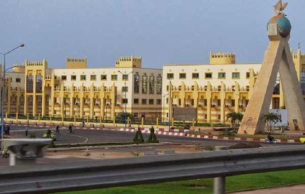 Bons et obligations du trésor : 30,502 milliards FCFA dans l’escarcelle du Trésor Public du Burkina. Bons et obligations du trésor : 30,502 milliards FCFA dans l’escarcelle du Trésor Public du Burkina.