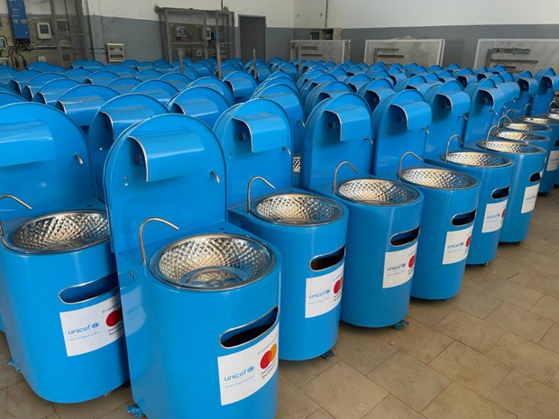Lavage des mains : L’Unicef et la Fondation Mastercard appuient la production de prototypes innovants Lavage des mains : L’Unicef et la Fondation Mastercard appuient la production de prototypes innovants