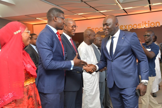 La Direction générale des impôts et des domaines présente le Presid au cours d’une rencontre avec le top management La Direction générale des impôts et des domaines présente le Presid au cours d’une rencontre avec le top management