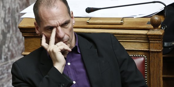 Le ministre des Finances grec Yanis Varoufakis  serait sur le point de démissionner
