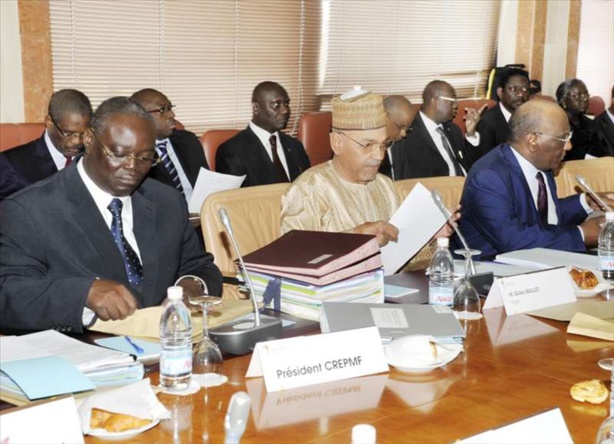 UEMOA : Le conseil des ministres inquiet de certains facteurs pouvant influer négativement sur la croissance en 2015