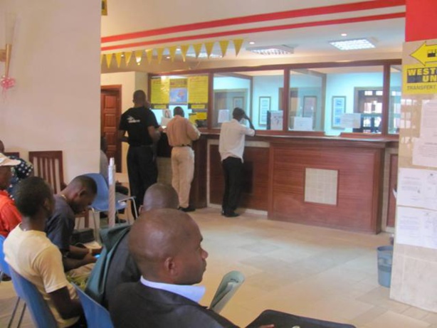 Banques : Le taux de bancarisation s’établit à 15% en 2014 au Sénégal