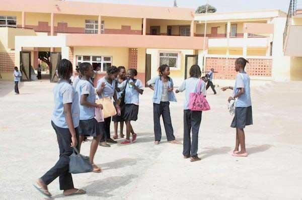 « Journée école morte » annoncée par les syndicats : Cheikh Oumar Anne répond avec fermeté