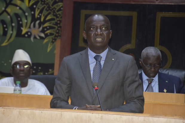 Loi de finances 2024 : Le budget de 7003,6 milliards de FCFA adopté par les députés Loi de finances 2024 : Le budget de 7003,6 milliards de FCFA adopté par les députés