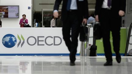 Zone Ocde : Le taux de chômage globalement stable à 4.9 % en octobre 2023 Zone Ocde : Le taux de chômage globalement stable à 4.9 % en octobre 2023