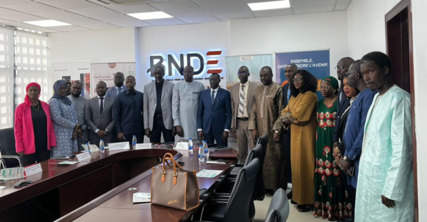 Financement du secteur du transport : La Bnde et le Fdtt signent une convention Financement du secteur du transport : La Bnde et le Fdtt signent une convention