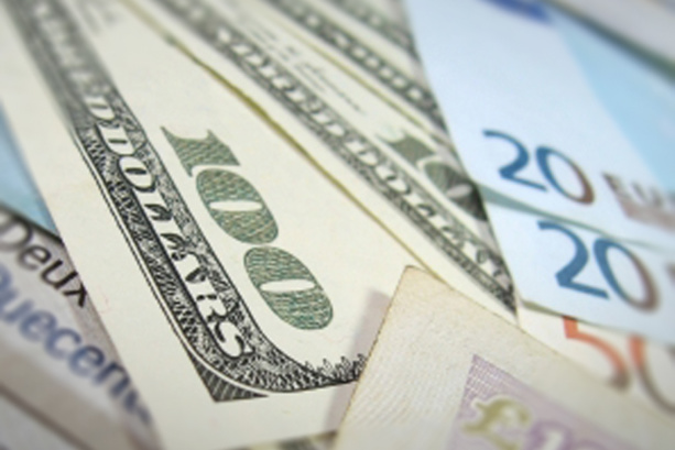 MARCHE FINANCIER ET MONETAIRE: la dépréciation de l’euro face au dollar se poursuit