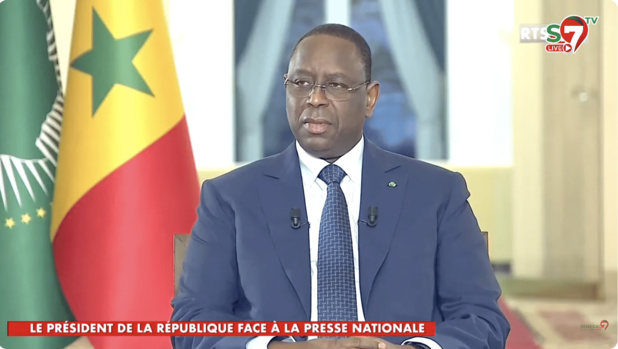 Macky Sall lors d’une interview à des médias nationaux : « Ma mission se termine le 2 avril prochain » Macky Sall lors d’une interview à des médias nationaux : « Ma mission se termine le 2 avril prochain »