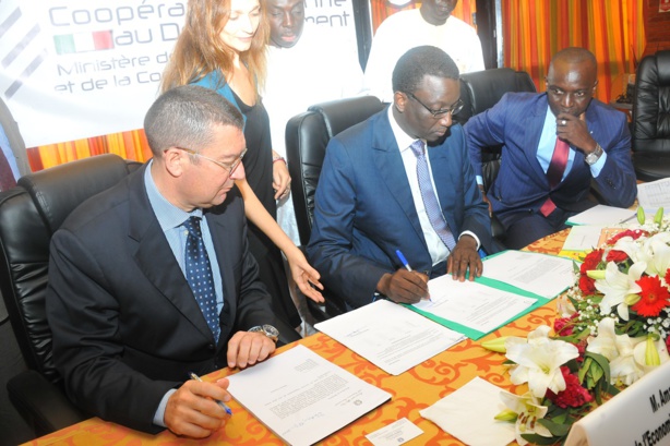 Coopération Sénégal-Italie : L’Italie accorde au Sénégal 11,808 milliards FCFA pour un nouveau programme agricole Coopération Sénégal-Italie : L’Italie accorde au Sénégal 11,808 milliards FCFA pour un nouveau programme agricole