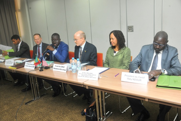 Fuite de capitaux : L’Afrique  perd annuellement plus de 100 milliards de dollars Fuite de capitaux : L’Afrique  perd annuellement plus de 100 milliards de dollars