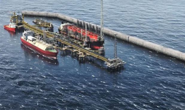 1er gaz de Grand Tortue : vers 2025……… 1er gaz de Grand Tortue : vers 2025………