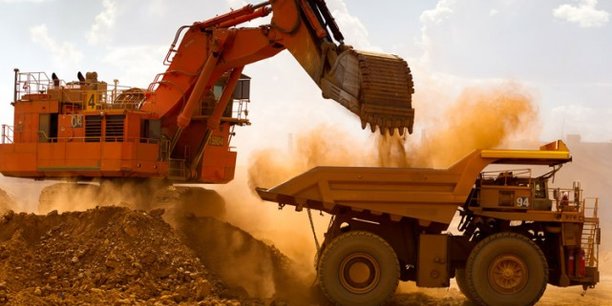 Sénégal : Repli de l’activité du secteur secondaire au mois de février Sénégal : Repli de l’activité du secteur secondaire au mois de février