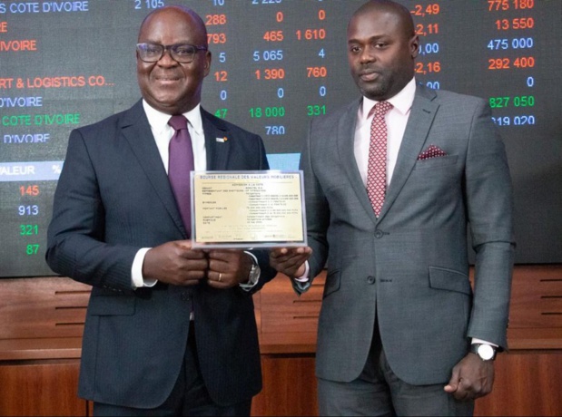 De gauche à droite Messieurs Dr Edoh Kossi AMENOUNVE Directeur général de la BRVM et Isaac MBAYE, Directeur général de Invictus Capital&Finance De gauche à droite Messieurs Dr Edoh Kossi AMENOUNVE Directeur général de la BRVM et Isaac MBAYE, Directeur général de Invictus Capital&Finance