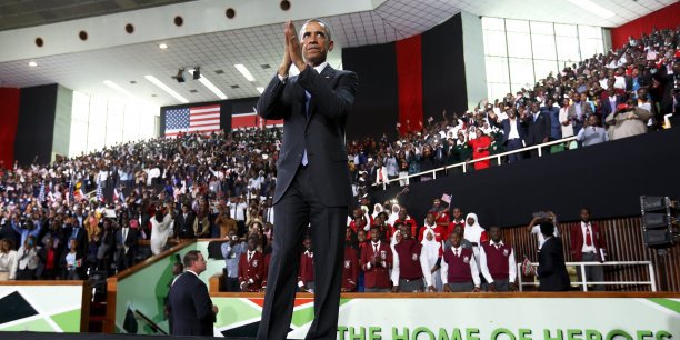 Au Kenya, Obama fustige corruption, tribalisme et "mauvaises traditions" Au Kenya, Obama fustige corruption, tribalisme et "mauvaises traditions"