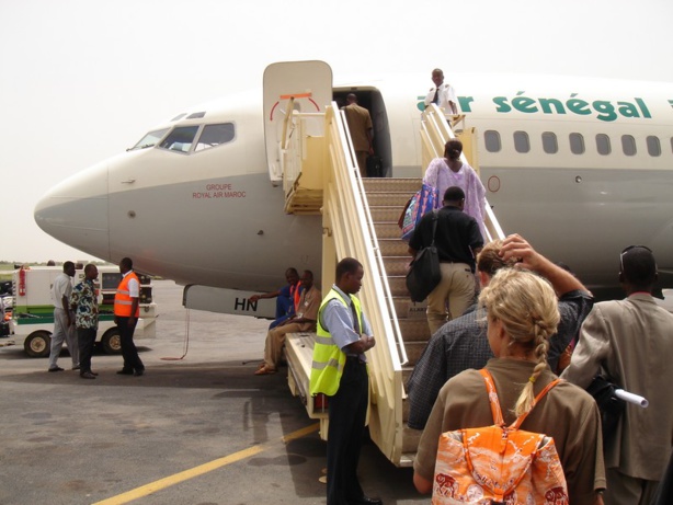 Trafic aérien : Baisse de plus de 53.000 du nombre de passagers à l’aéroport de Dakar à fin mai 2015