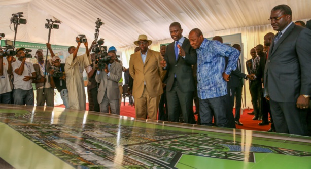 Infrastructure : Alpha Condé loue les efforts de Macky Sall Infrastructure : Alpha Condé loue les efforts de Macky Sall
