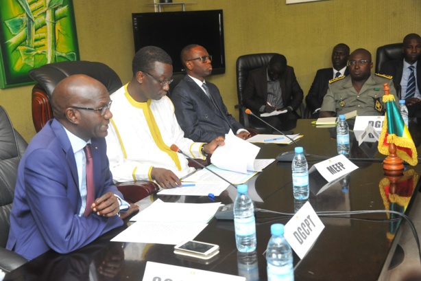 « La mise en  œuvre du PSE va nous permettre  d’escompter un taux de croissance de 5,4%  en 2015 » « La mise en  œuvre du PSE va nous permettre  d’escompter un taux de croissance de 5,4%  en 2015 »