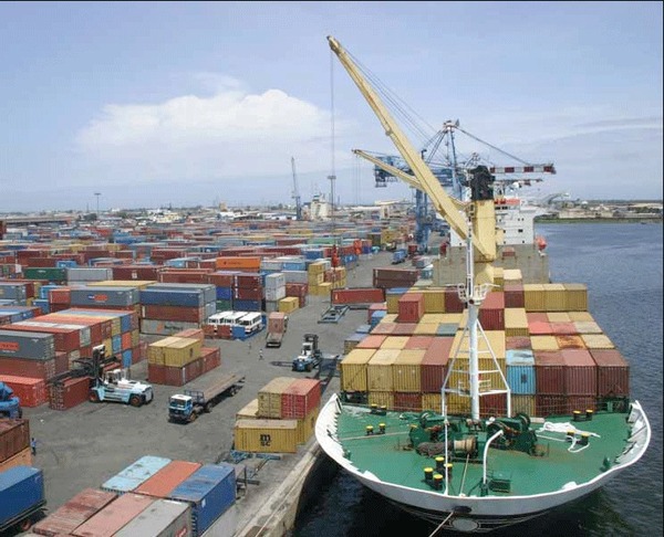 Port de Dakar : Augmentation de 88.300 tonnes  des embarquements de marchandises au premier semestre 2015