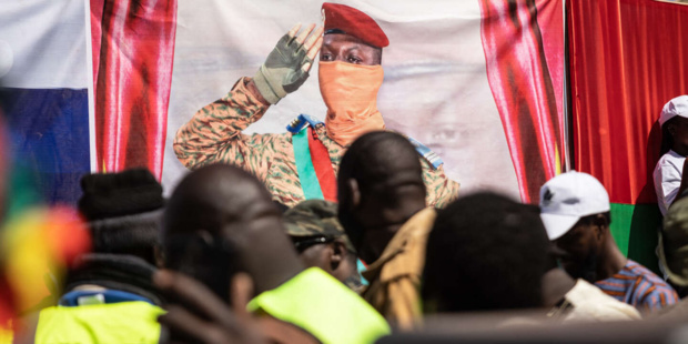 Burkina Faso: Lutte anti djihadiste sur fond de dérives Burkina Faso: Lutte anti djihadiste sur fond de dérives