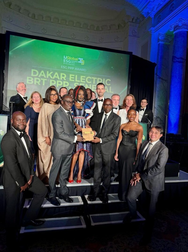 Système de transport moderne : Le Bus Rapid Transit obtient deux distinctions à Londres Système de transport moderne : Le Bus Rapid Transit obtient deux distinctions à Londres