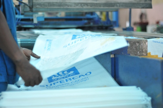 BRVM : Filtisac Côte d’Ivoire réalise la meilleure performance avec une hausse de 6,37% de son cours ce 25 novembre 2024. BRVM : Filtisac Côte d’Ivoire réalise la meilleure performance avec une hausse de 6,37% de son cours ce 25 novembre 2024.