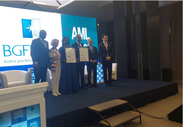 Lutte contre le blanchiment de capitaux et le financement du terrorisme : BGFIBank Sénégal Référencée Lutte contre le blanchiment de capitaux et le financement du terrorisme : BGFIBank Sénégal Référencée