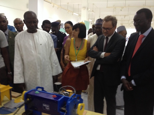 Exposition Wave : Une occasion de partager la vision du monde à travers la créativité et l’inventivité, selon le premier ministre du Sénégal
