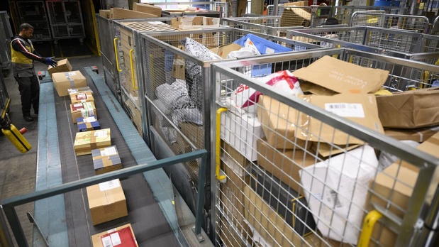 Marché postal:  Le chiffre d’affaires évalué à  2 833 982 800 FCfa au 3e trimestre 2024 Marché postal:  Le chiffre d’affaires évalué à  2 833 982 800 FCfa au 3e trimestre 2024