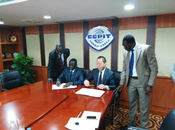 Coopération : Serigne Mboup signe un accord avec la province Guangdong