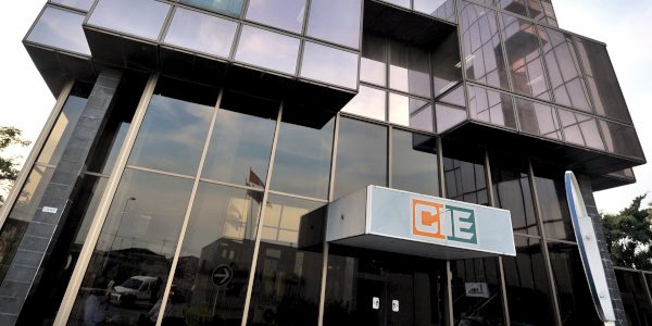 Notation : L’agence Bloomfield attribue à nouveau les mêmes notes à la Compagnie Ivoirienne d’électricité. Notation : L’agence Bloomfield attribue à nouveau les mêmes notes à la Compagnie Ivoirienne d’électricité.