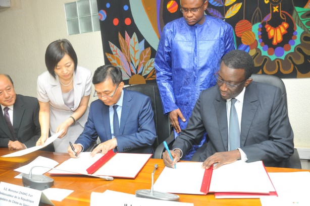 Haut débit : Pékin injecte 50 milliards FCFA Haut débit : Pékin injecte 50 milliards FCFA