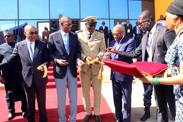 Ouverture de l’Agence auxiliaire Bceao à Kayes : Le ministre Alousséni Sanou liste les avantages pour la région Ouverture de l’Agence auxiliaire Bceao à Kayes : Le ministre Alousséni Sanou liste les avantages pour la région