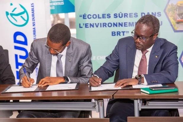 Renforcement de la sécurité sur le corridor du Brt : Le Cetud et l’Asp signent une convention de partenariat Renforcement de la sécurité sur le corridor du Brt : Le Cetud et l’Asp signent une convention de partenariat