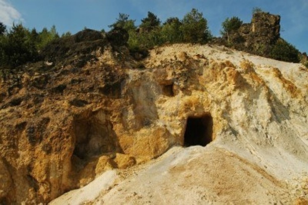 Mines : L’ONG La Lumière ébauche une piste pour la compensation des communautés affectées par les exploitations minières Mines : L’ONG La Lumière ébauche une piste pour la compensation des communautés affectées par les exploitations minières