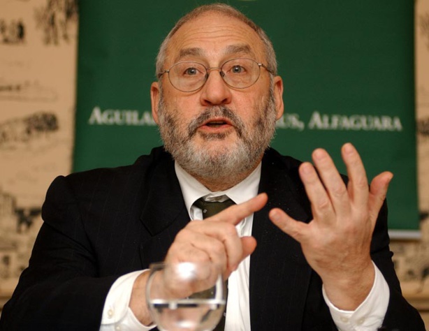 Joseph Stiglitz  économiste en chef à l'Institut Roosevelt et prix Nobel d'économie.