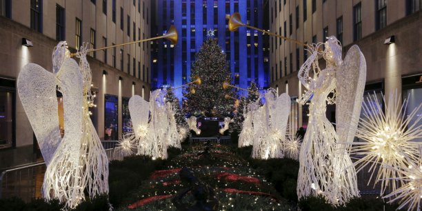 Aux Etats-Unis, les lumières de Noël consomment plus que le Salvador en un an Aux Etats-Unis, les lumières de Noël consomment plus que le Salvador en un an