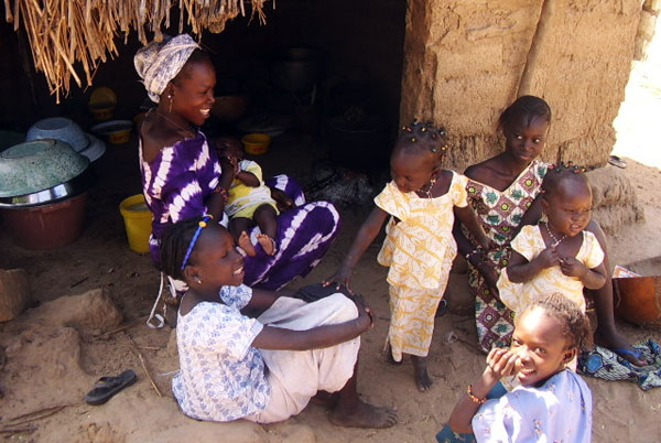 Bien être : 56% des Sénégalais s’estiment pauvres Bien être : 56% des Sénégalais s’estiment pauvres