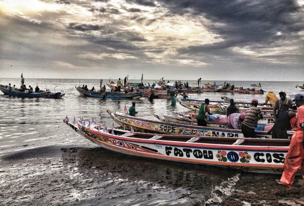 Approvisionnement en essence pirogue : Des mesures d’urgence prises pour faire face à la pénurie