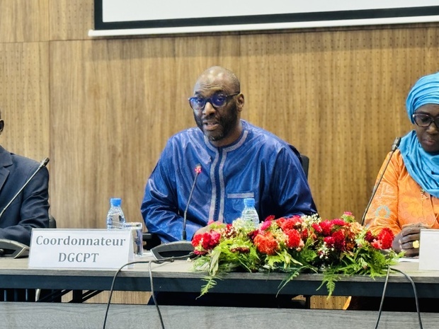 Respect des procédures d’exécution des budgets : Un programme de formation au profit des dirigeants du secteur public Respect des procédures d’exécution des budgets : Un programme de formation au profit des dirigeants du secteur public