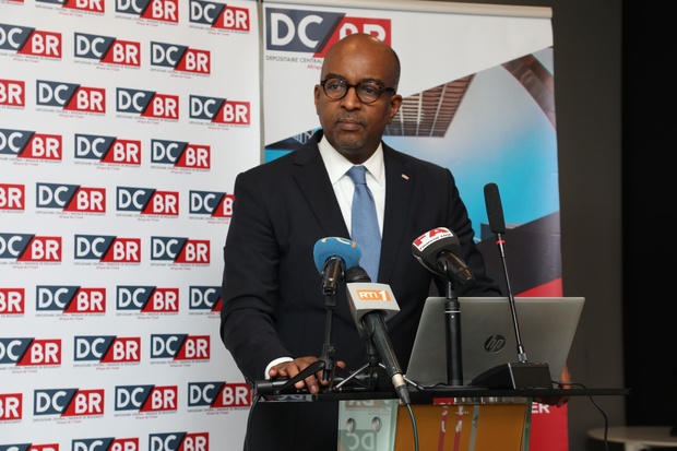 Marché financier régional de l’Umoa : Le délai de règlement des transactions boursières réduit d’ici la fin de l’année Marché financier régional de l’Umoa : Le délai de règlement des transactions boursières réduit d’ici la fin de l’année