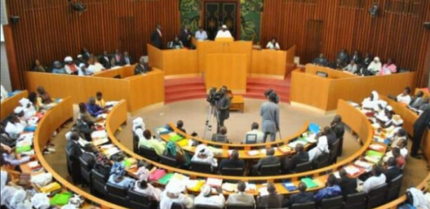 Loi de finances rectificative 2025 : Le projet adopté par les députés réunis en plénière Loi de finances rectificative 2025 : Le projet adopté par les députés réunis en plénière