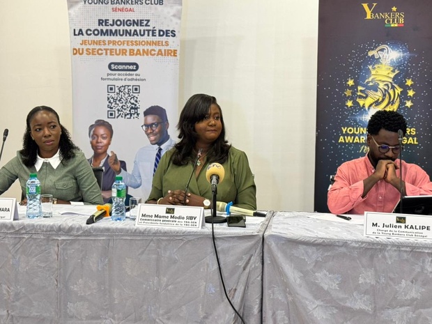 Développement des secteurs bancaires et financiers sénégalais : La jeunesse se veut une force de proposition Développement des secteurs bancaires et financiers sénégalais : La jeunesse se veut une force de proposition
