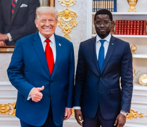 Echanges à la Maison blanche : Bassirou Diomaye Faye vante les atouts du Sénégal Echanges à la Maison blanche : Bassirou Diomaye Faye vante les atouts du Sénégal