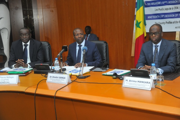 Economie : Des experts débattent du futur de l’Afrique à Dakar Economie : Des experts débattent du futur de l’Afrique à Dakar