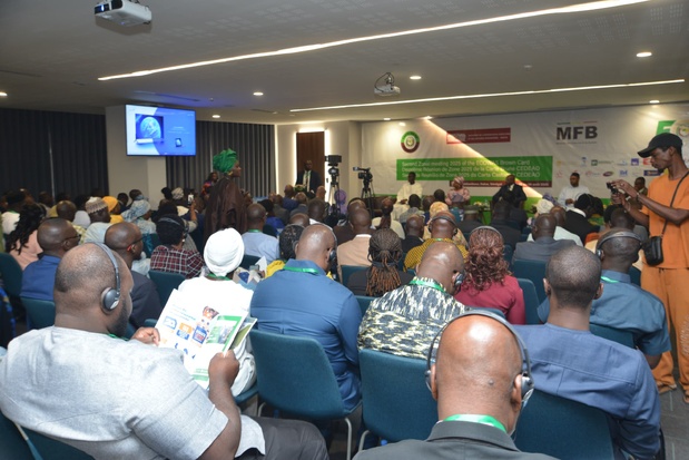 DEUXIEME REUNION ZONE 2025 DE LA CARTE BRUNE : Dakar prend le relais de l’intégration numérique DEUXIEME REUNION ZONE 2025 DE LA CARTE BRUNE : Dakar prend le relais de l’intégration numérique