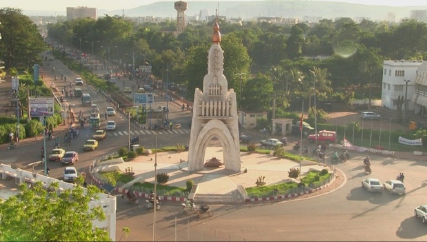 Le Mali reçoit 18,796 milliards FCFA des investisseurs du marché financier de l’UEMOA. Le Mali reçoit 18,796 milliards FCFA des investisseurs du marché financier de l’UEMOA.